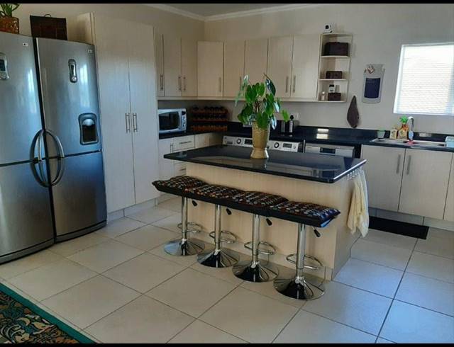 3 BEDROOM HOUSE FOR SALE IN DORMEHLS DRIFT